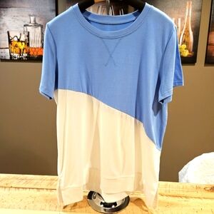 🦄 3 for $15! super soft vintage looking women's top